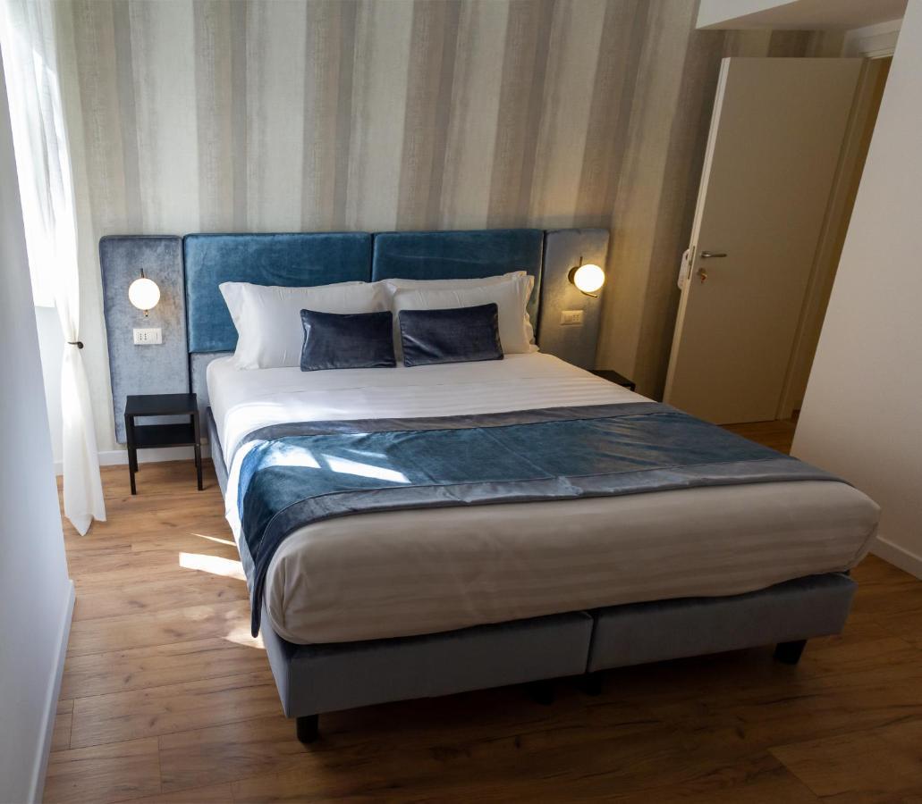 Home At Rome St. Peter Guest House エクステリア 写真