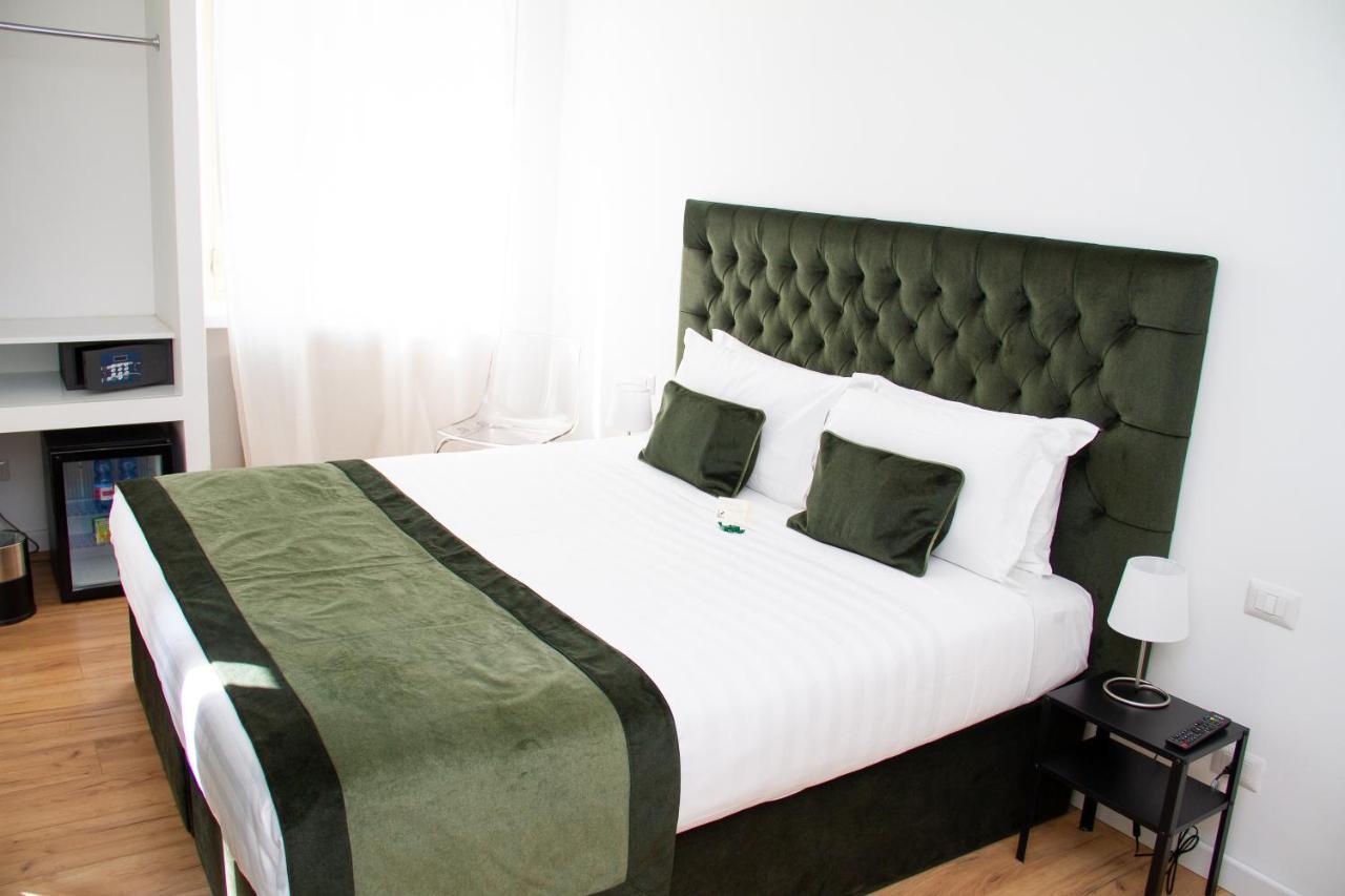 Home At Rome St. Peter Guest House エクステリア 写真