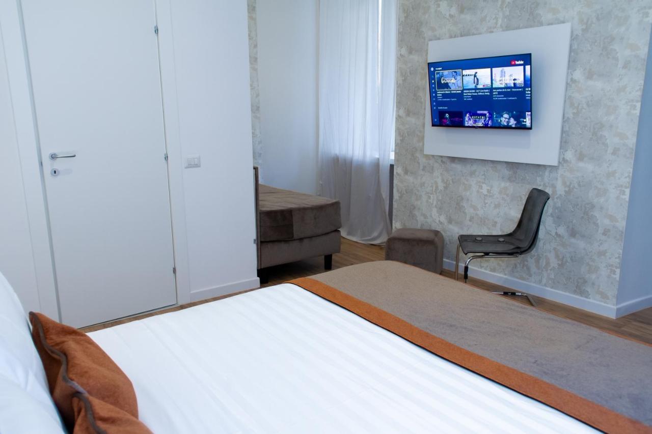 Home At Rome St. Peter Guest House エクステリア 写真