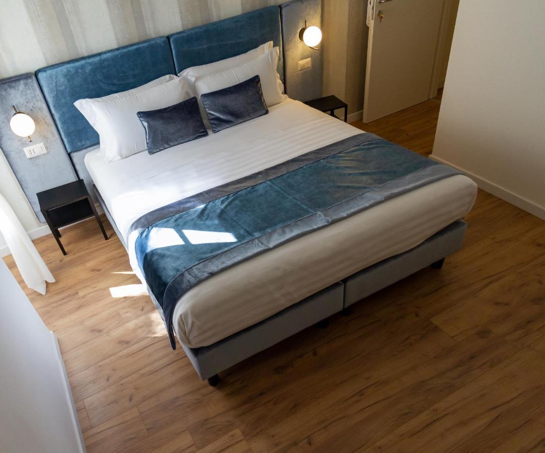 Home At Rome St. Peter Guest House エクステリア 写真